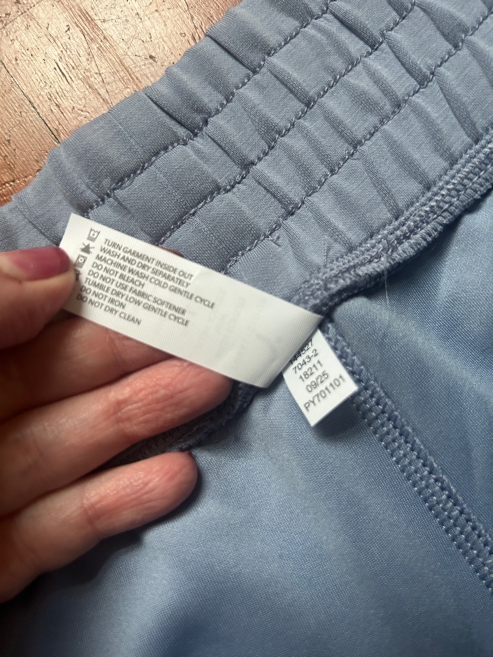 Yogalicious Wash Softlite New Flow Jogger Pants in Cloudmist - Picture 8 of 10